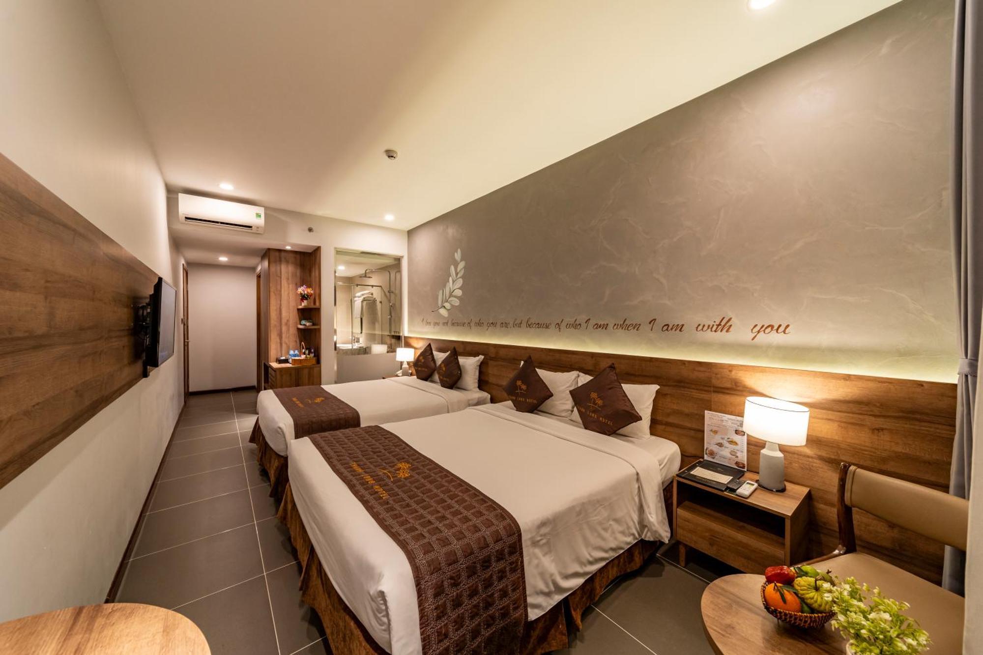 Thanh Long Hotel - Bach Dang Ho Chi Minh City Exterior photo