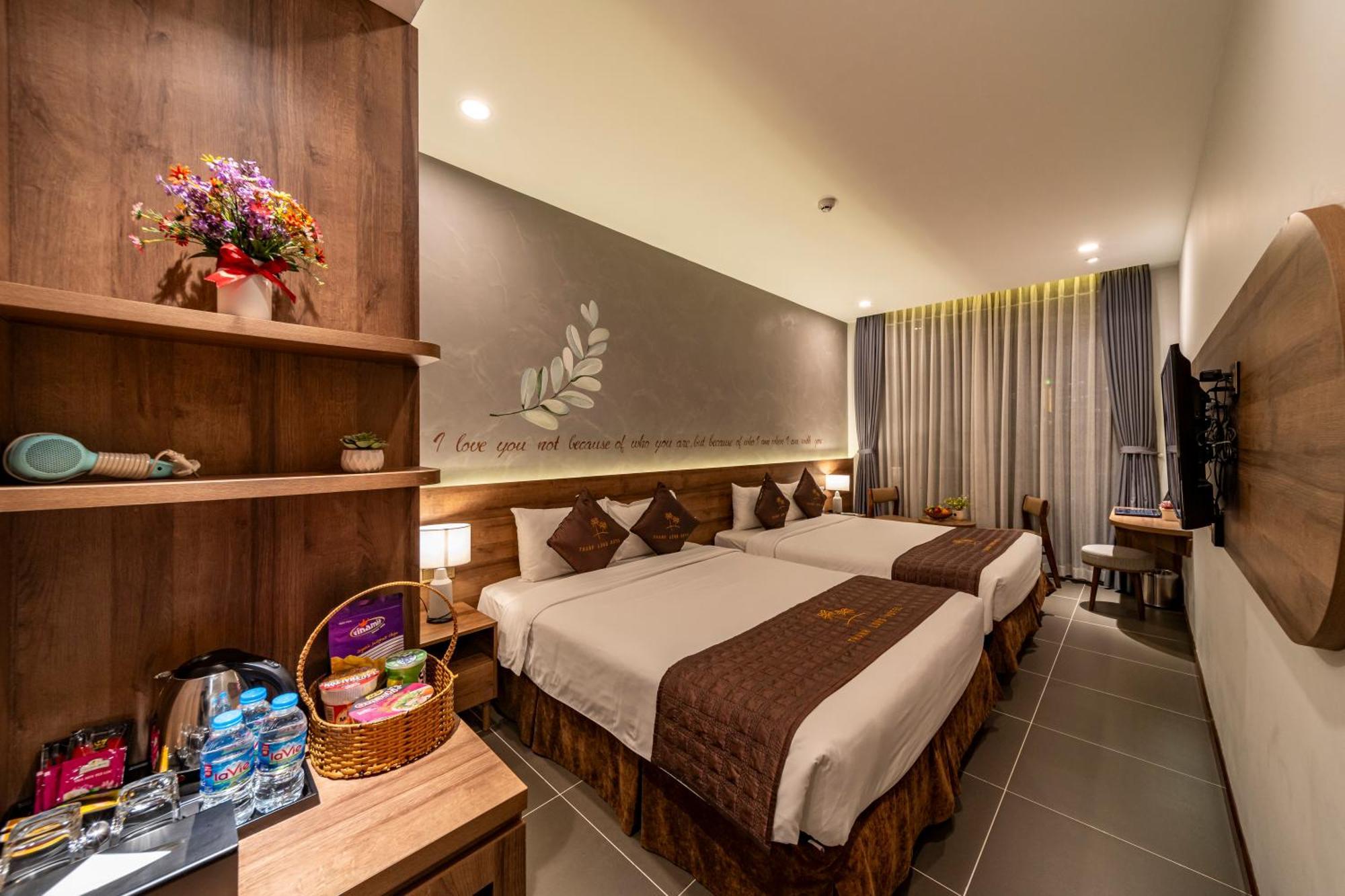 Thanh Long Hotel - Bach Dang Ho Chi Minh City Exterior photo