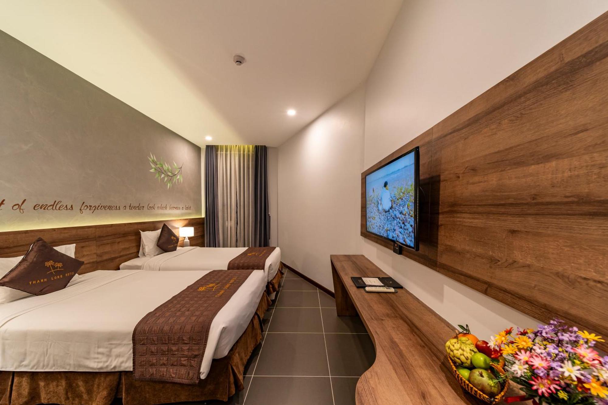 Thanh Long Hotel - Bach Dang Ho Chi Minh City Exterior photo