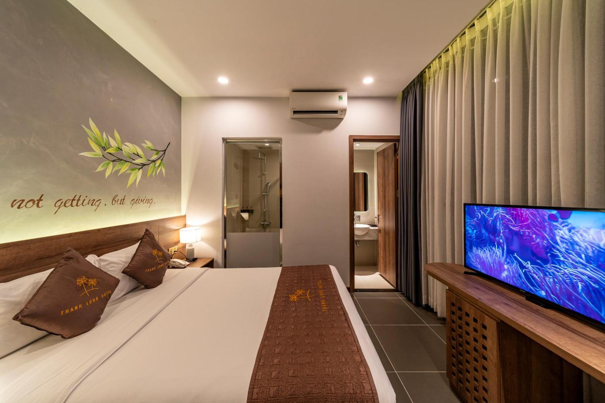 Thanh Long Hotel - Bach Dang Ho Chi Minh City Exterior photo